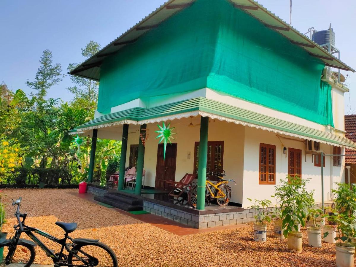 Kuttickattil Gardens Homestay Kottayam Ngoại thất bức ảnh
