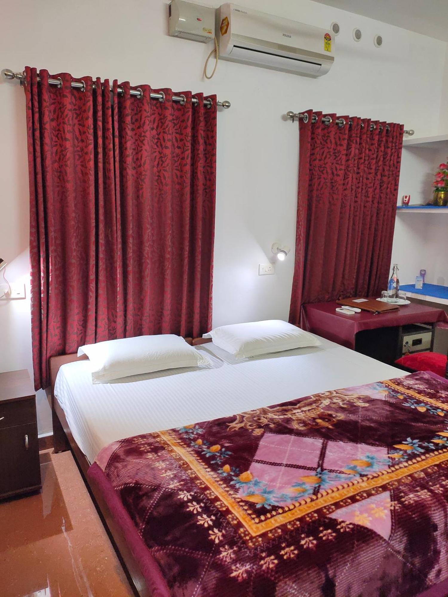Kuttickattil Gardens Homestay Kottayam Ngoại thất bức ảnh